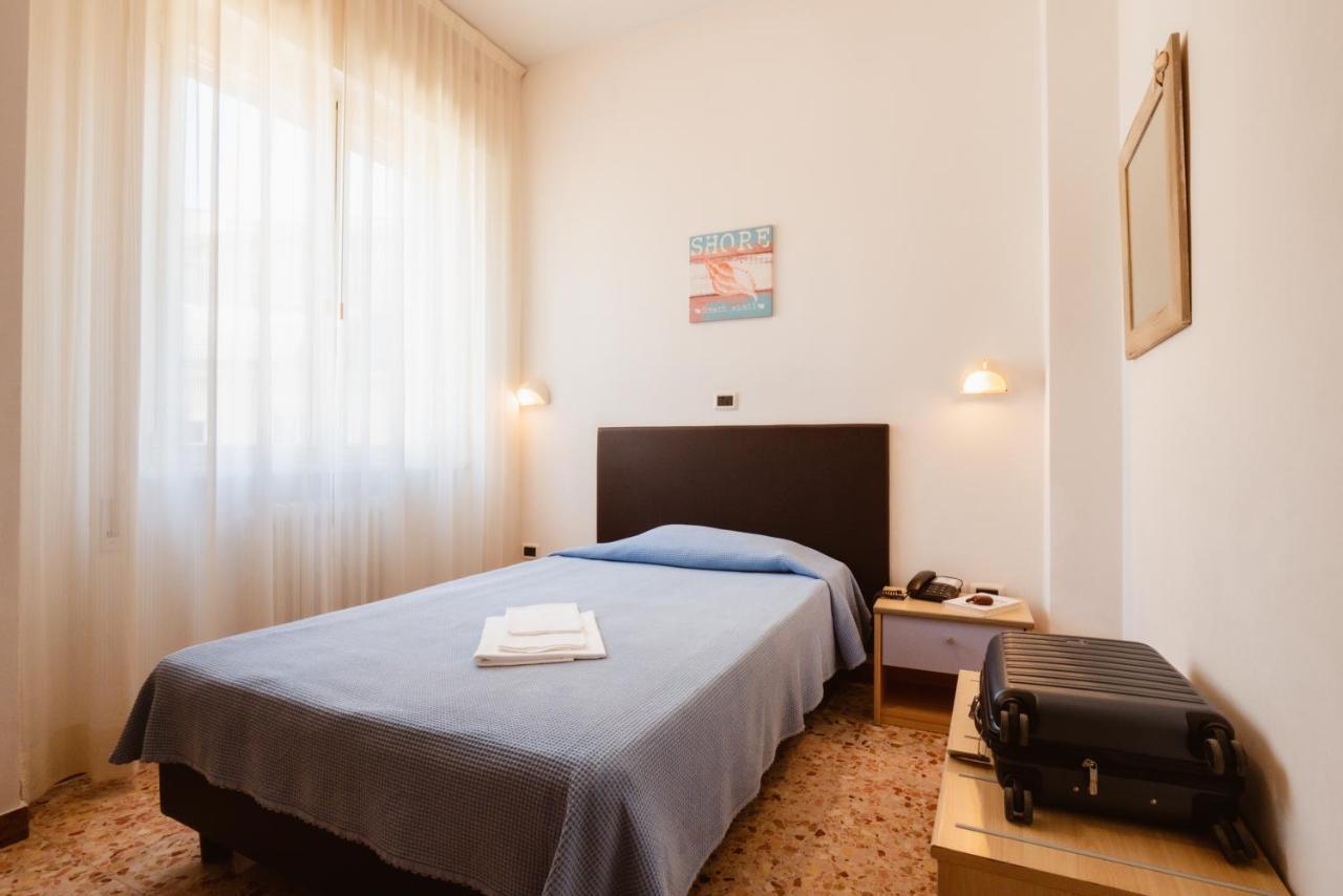 Hotel Villa Del Mare Senigallia Dış mekan fotoğraf